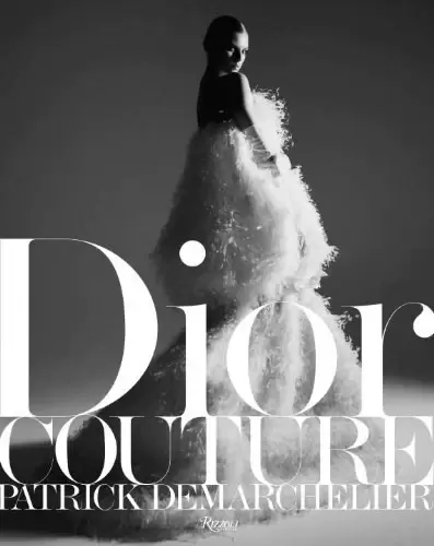 Dior Couture
: Patrick Demarchelier