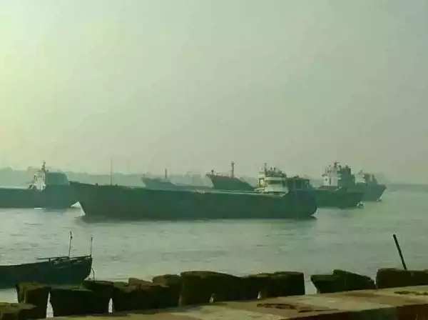 孟加拉国吉大港斯塔肯度（Sitakundu）拆船基地，作者2018年摄