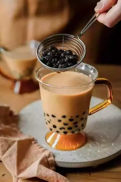 邹仲苏评《“台湾菜”的文化史》：从高档料理到珍珠奶茶