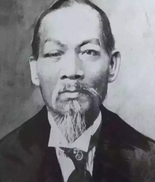 李希龄是纽约历史上第一位担任公职的华人
