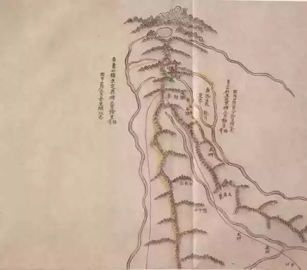 （朝鲜王朝）金正浩1861年所绘制的《东舆图》之局部，上标有天池、定界碑（即穆克登碑）、分水岭、胭脂峰、水堆、木栅等地方。该图反映了十八世纪朝鲜方面的认识。