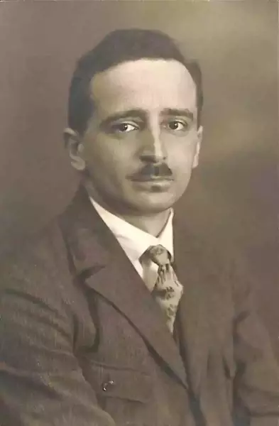 格奥尔格·本雅明（1926）