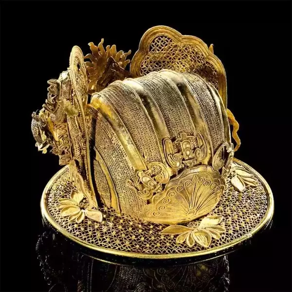香港故宫首个馆藏特展：金器里的贸易与交流
