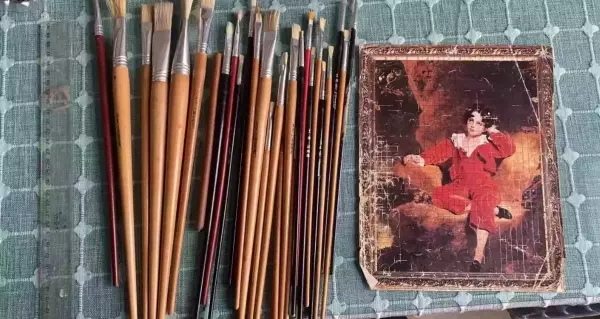 上博《红衣男孩》与三十多年前的挂历